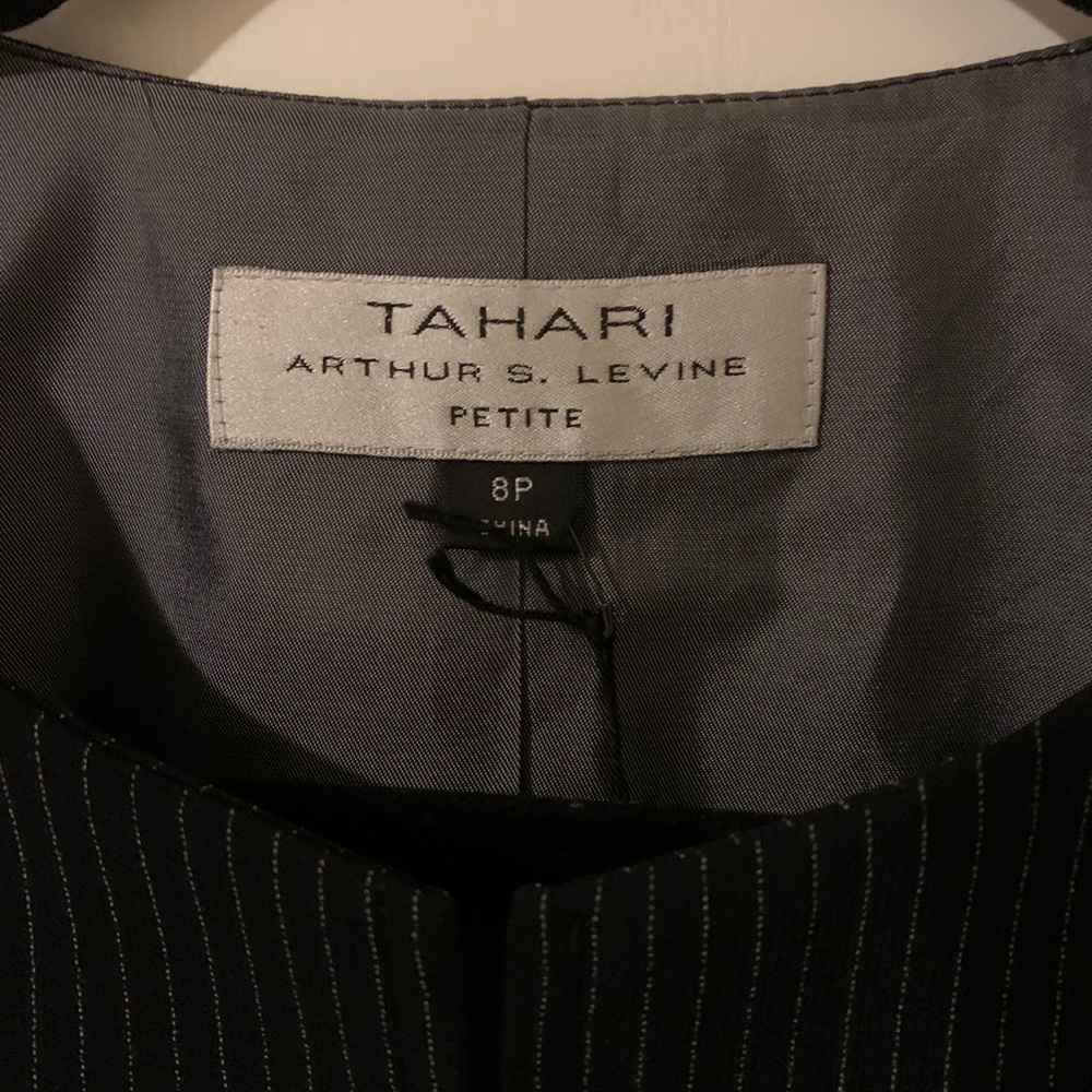 Coat - Picture 2 of 3